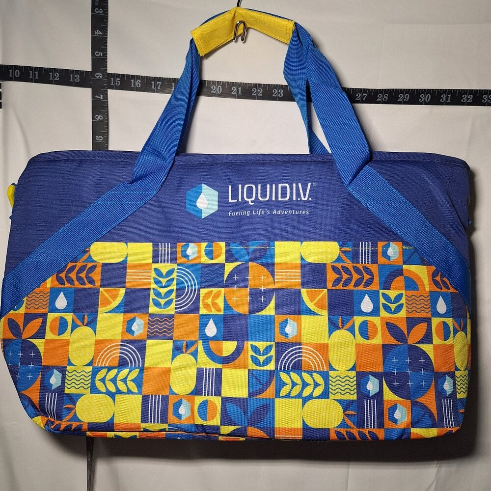 NWOT Liquid IV Cooler Tote